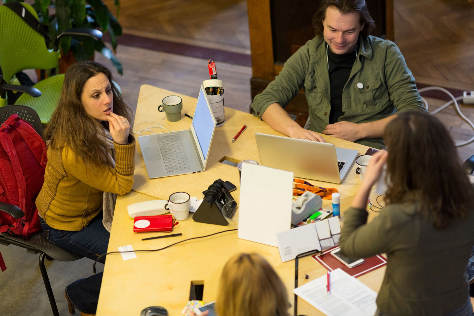 Persone Creative di lavoro